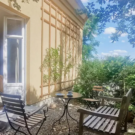 Experience Nature In A Rural Riverside Ferienhaus Paretz