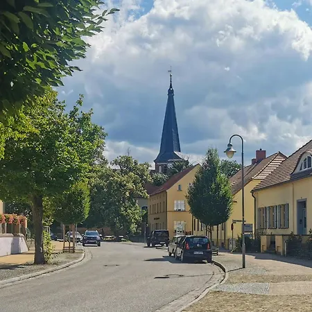 Experience Nature In A Rural Riverside بيت للعطل