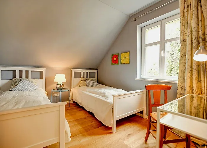 Vakantiehuis Experience Nature In A Rural Riverside *