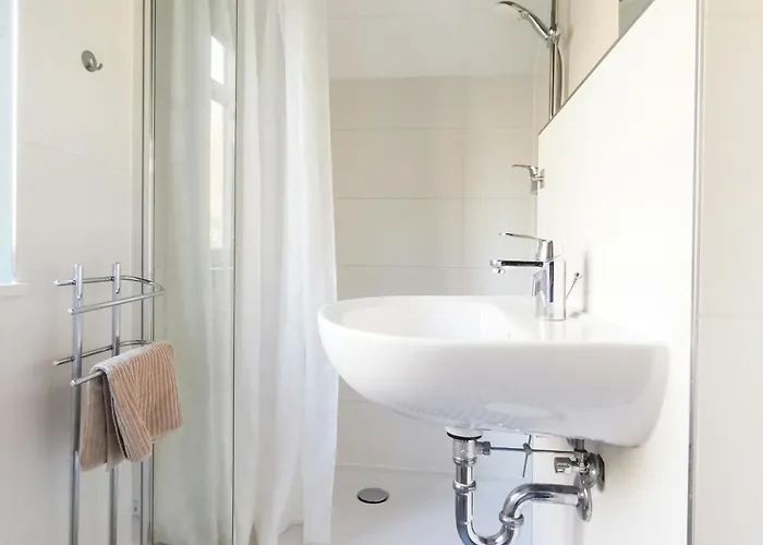 Vakantiehuis Experience Nature In A Rural Riverside Paretz